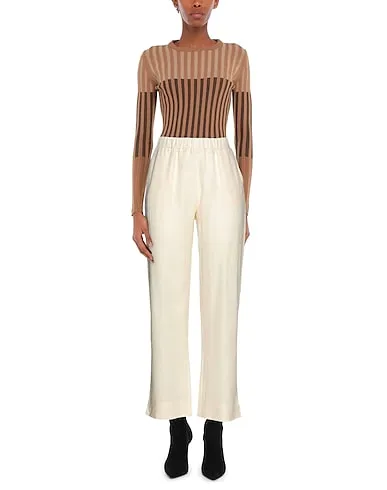 https://images.styletyx.com/images/ivory-plain-weave-casual-pants-gran-sasso-2169193_2.webp