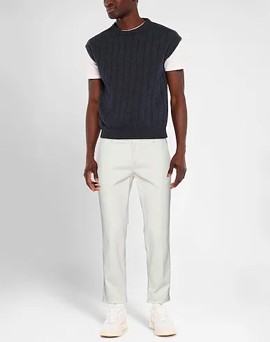 https://images.styletyx.com/images/ivory-plain-weave-casual-pants-luca-bertelli-1461155_2.webp