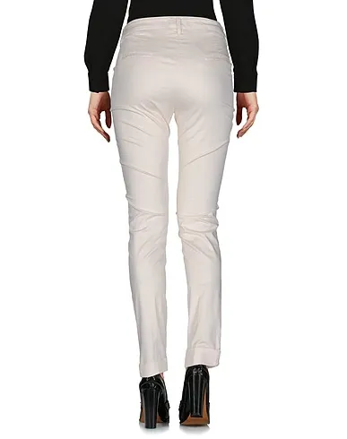 https://images.styletyx.com/images/ivory-plain-weave-casual-pants-manila-grace-denim-2829570_2.webp