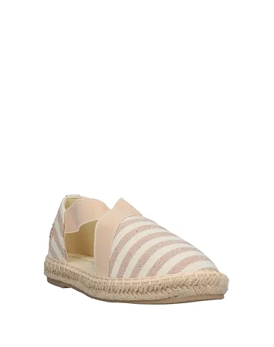 https://images.styletyx.com/images/ivory-plain-weave-espadrilles-laura-biagiotti-2833560_2.webp