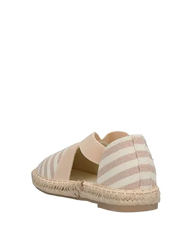 https://images.styletyx.com/images/ivory-plain-weave-espadrilles-laura-biagiotti-2833560_3.webp