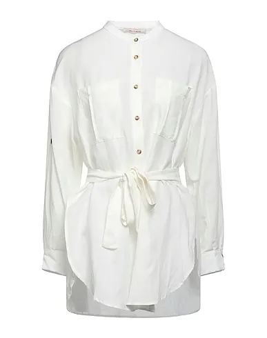 https://images.styletyx.com/images/ivory-plain-weave-solid-color-shirts-blouses-white-wise-13083113_1.webp
