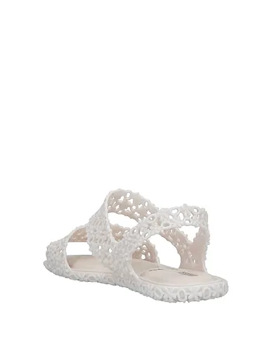 https://images.styletyx.com/images/ivory-sandals-melissa-isabela-capeto-3138894_3.webp