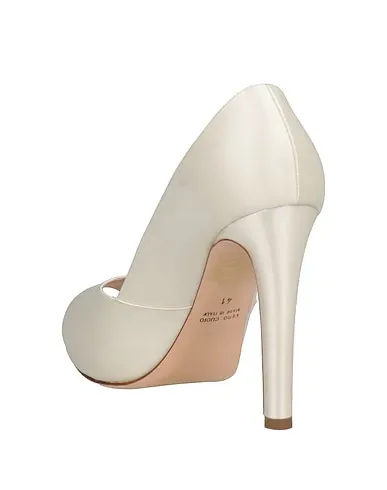 https://images.styletyx.com/images/ivory-satin-pump-lella-baldi-13230782_3.webp