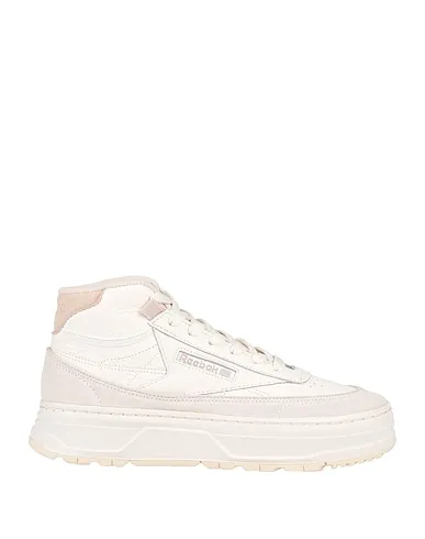 https://images.styletyx.com/images/ivory-sneakers-club-c-geo-mid-reebok-2910650_1.webp