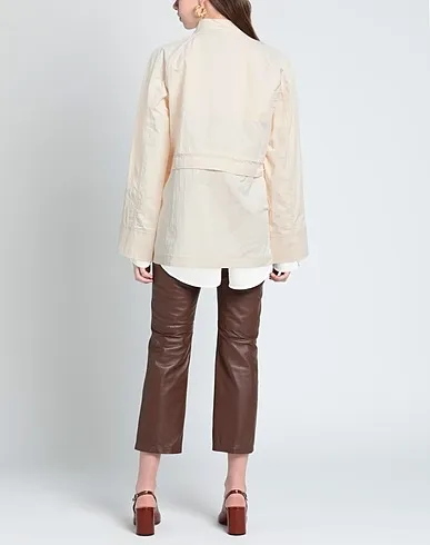 https://images.styletyx.com/images/ivory-techno-fabric-full-length-jacket-woolrich-13079918_3.webp