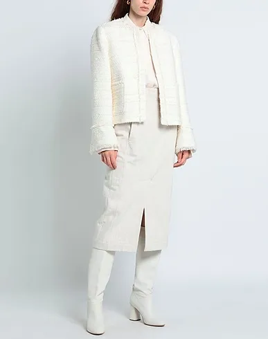 https://images.styletyx.com/images/ivory-tweed-blazer-alberta-ferretti-2323626_3.webp