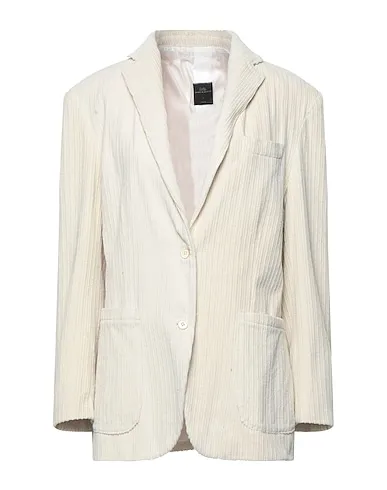 https://images.styletyx.com/images/ivory-velvet-blazer-lois-2586967_1.webp