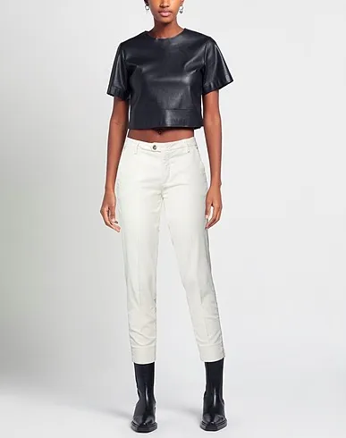 https://images.styletyx.com/images/ivory-velvet-casual-pants-bonheur-1006853129_2.webp