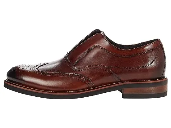 https://images.styletyx.com/images/jameson-wingtip-johnston-murphy-collection-13334999_4.webp