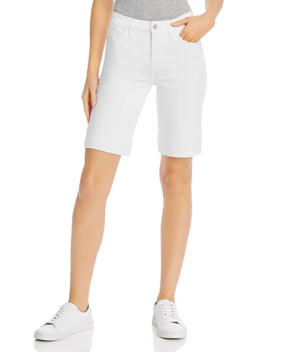 https://images.styletyx.com/images/jen7-7-for-all-mankind-bermuda-shorts-in-white-jen-7-by-7-for-all-mankind-1842226_1.webp