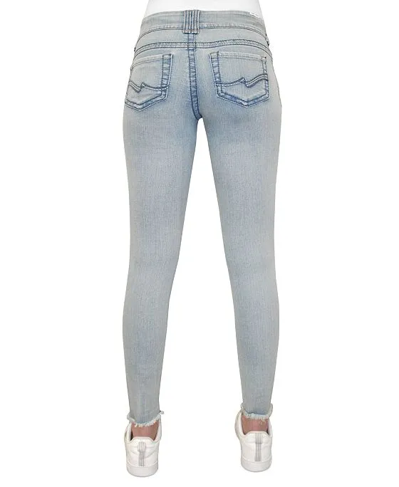 https://images.styletyx.com/images/juniors-ripped-double-button-jeans-almost-famous-1225734631_2.webp