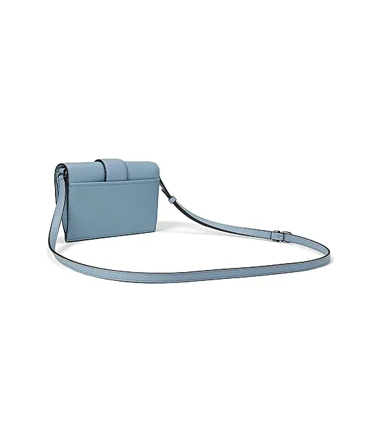 https://images.styletyx.com/images/key-item-crossbody-calvin-klein-13241530_2.webp