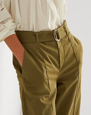 https://images.styletyx.com/images/khaki-gabardine-casual-pants-ralph-lauren-2277078_5.webp