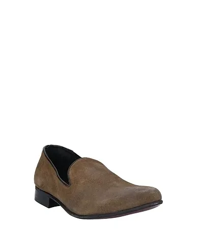 https://images.styletyx.com/images/khaki-leather-loafers-grey-daniele-alessandrini-2935769_2.webp