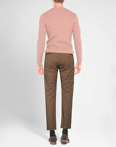 https://images.styletyx.com/images/khaki-plain-weave-casual-pants-people-997263248_3.webp