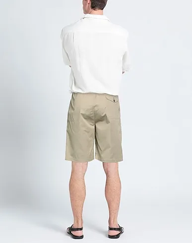 https://images.styletyx.com/images/khaki-plain-weave-shorts-bermuda-universal-works-13188132_3.webp