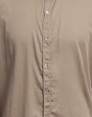 https://images.styletyx.com/images/khaki-plain-weave-solid-color-shirt-6167-12907401_4.webp