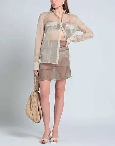 https://images.styletyx.com/images/khaki-satin-mini-skirt-brunello-cucinelli-12997885_2.webp