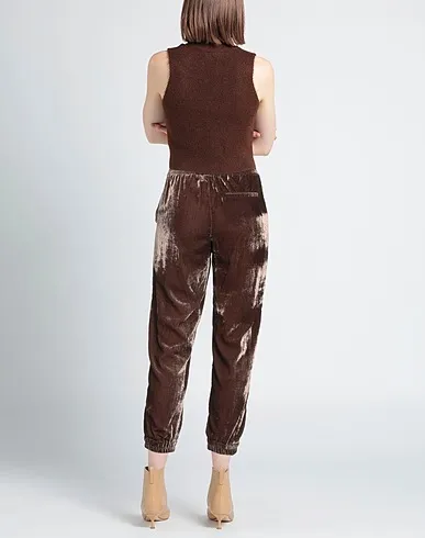 https://images.styletyx.com/images/khaki-velvet-casual-pants-marella-1870074075_3.webp