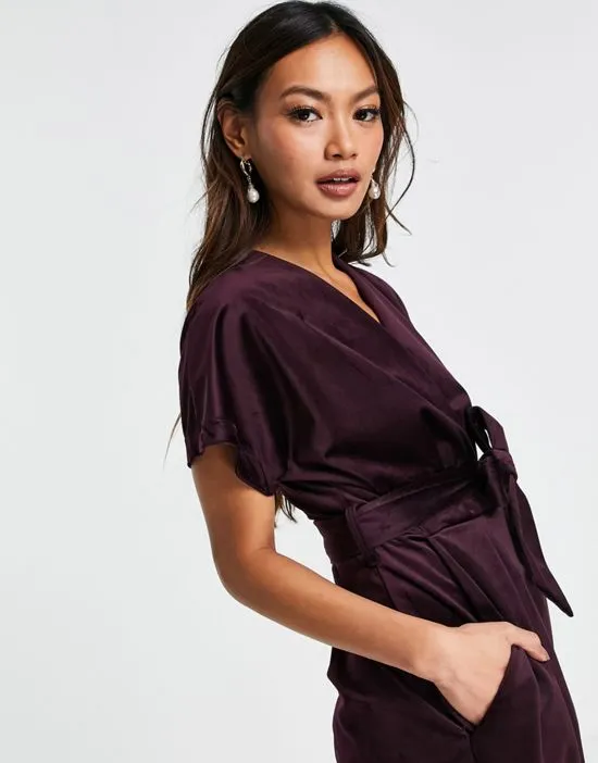 https://images.styletyx.com/images/kimono-sleeve-velvet-midi-dress-with-wrap-tie-in-plum-closet-london-1810937_4.webp