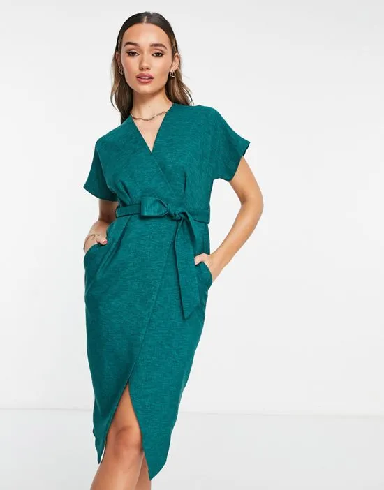 https://images.styletyx.com/images/kimono-wrap-dress-in-emerald-closet-london-3315827_1.webp