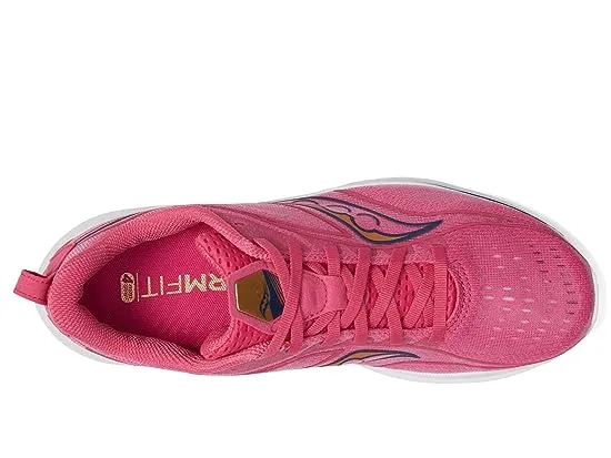 https://images.styletyx.com/images/kinvara-13-saucony-3076900_2.webp