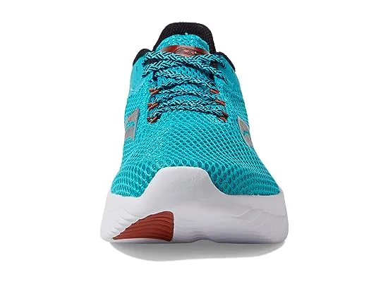 https://images.styletyx.com/images/kinvara-14-saucony-13262522_3.webp