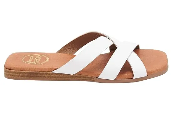 https://images.styletyx.com/images/koral-featherweight-flat-sandal-andre-assous-12972841_4.webp