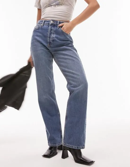 https://images.styletyx.com/images/kort-jeans-in-mid-blue-topshop-hourglass-13182922_1.webp