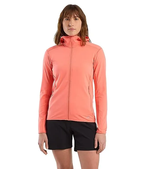 https://images.styletyx.com/images/kyanite-lt-hoodie-arcteryx-13253980_1.webp
