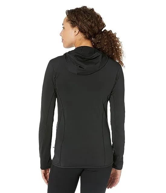 https://images.styletyx.com/images/kyanite-lt-hoodie-arcteryx-1792840_2.webp