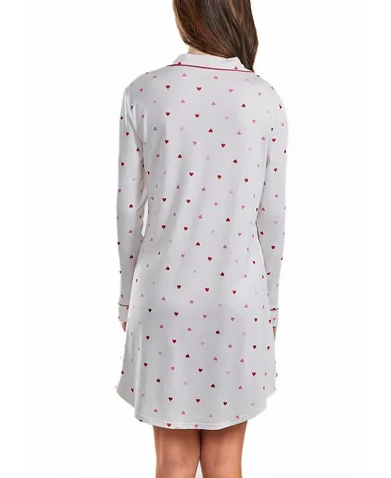 https://images.styletyx.com/images/kyley-plus-size-heart-print-button-down-sleep-shirt-with-contrast-red-trim-icollection-12963625_2.webp
