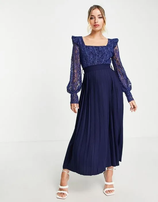 https://images.styletyx.com/images/lace-detail-midaxi-dress-in-navy-little-mistress-1820055_2.webp
