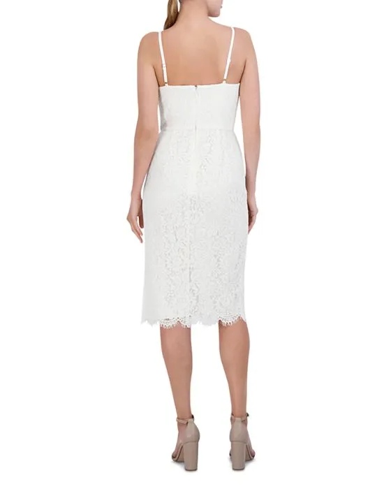 https://images.styletyx.com/images/lace-v-wire-dress-laundry-by-shelli-segal-1003963411_2.webp