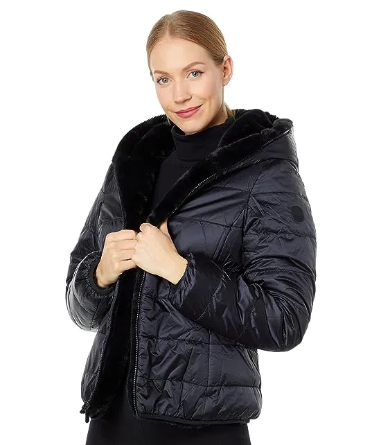 https://images.styletyx.com/images/laila-short-reversible-faux-fur-save-the-duck-3301468_3.webp