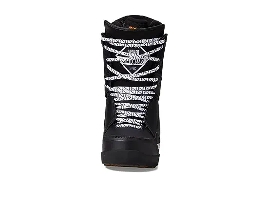 https://images.styletyx.com/images/lashed-snowboard-boot-thirtytwo-2640046_2.webp