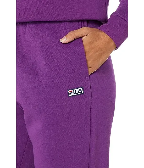 https://images.styletyx.com/images/lassie-joggers-fila-2037742_3.webp
