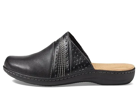 https://images.styletyx.com/images/laurieann-ease-clarks-13336751_4.webp