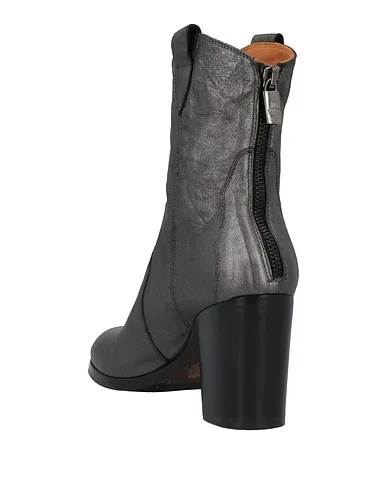 https://images.styletyx.com/images/lead-leather-ankle-boot-jo-ghost-13211621_3.webp