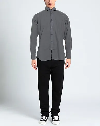 https://images.styletyx.com/images/lead-plain-weave-solid-color-shirt-caliban-820-1225372981_2.webp