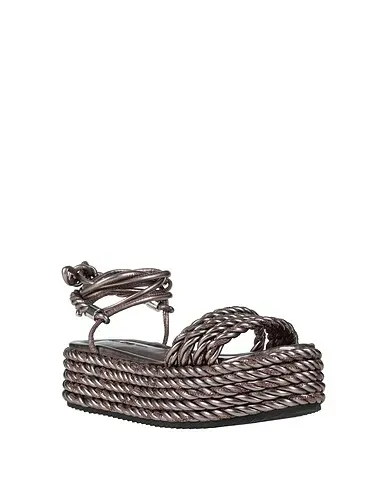 https://images.styletyx.com/images/lead-sandals-181-826988_2.webp