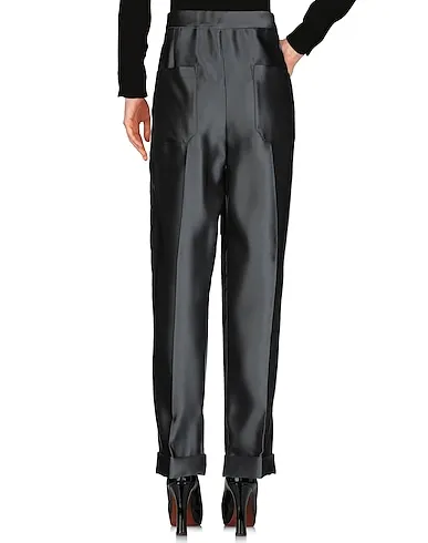 https://images.styletyx.com/images/lead-satin-casual-pants-tom-ford-872502252_3.webp