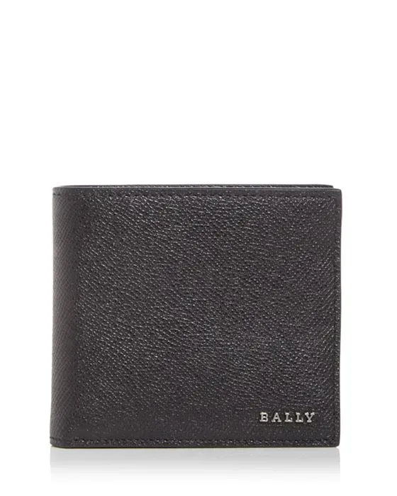 https://images.styletyx.com/images/leather-bifold-wallet-bally-13181943_1.webp