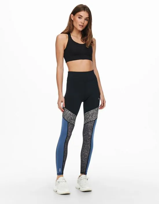 https://images.styletyx.com/images/leggings-with-printed-panels-in-black-part-of-a-set-only-play-1754552_2.webp