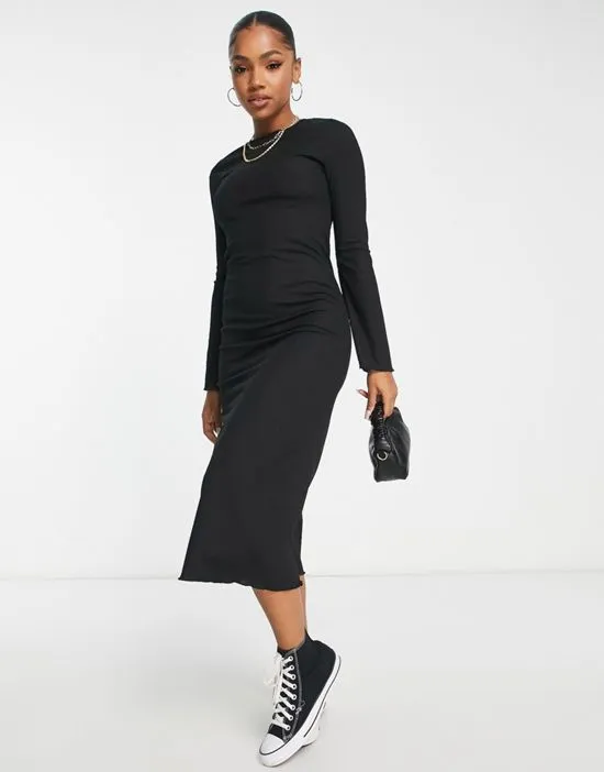 https://images.styletyx.com/images/lettuce-edge-flared-sleeve-ribbed-midi-dress-in-black-new-look-3302995_3.webp