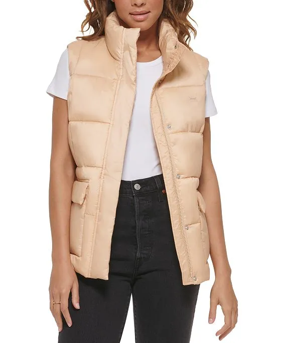 https://images.styletyx.com/images/levi-s-women-s-zippered-mock-neck-puffer-vest-levi-s-13109517_1.webp