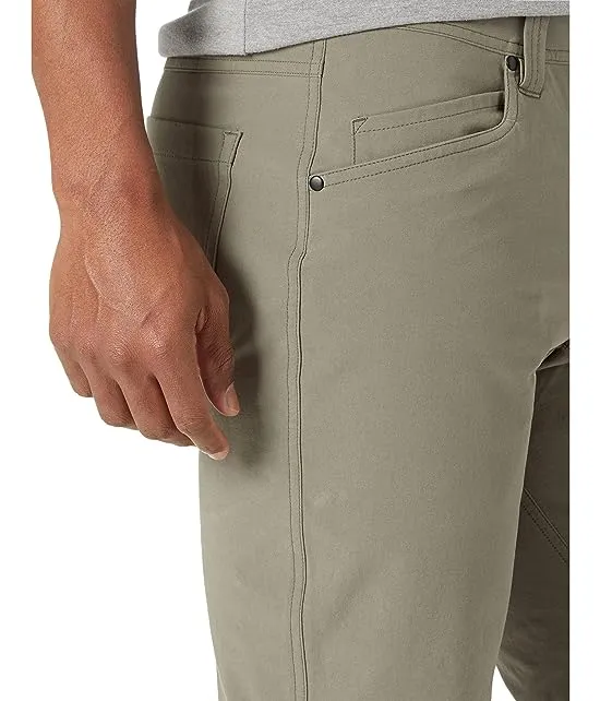 https://images.styletyx.com/images/levon-pants-arcteryx-1933948_3.webp