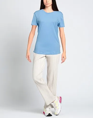 https://images.styletyx.com/images/light-blue-jersey-t-shirt-orlebar-brown-1006537548_2.webp