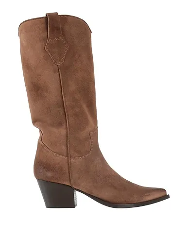 https://images.styletyx.com/images/light-brown-leather-boots-maria-cristina-710425216_2.webp